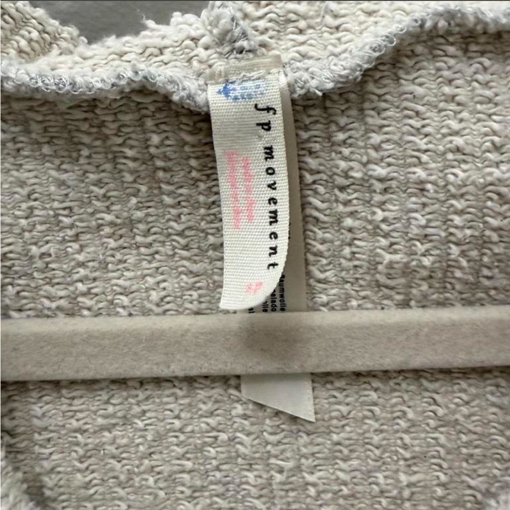 Free People Movement Sleeveless Hooded Crop Sweatshirt in Light Gray - Picture 5 of 8
